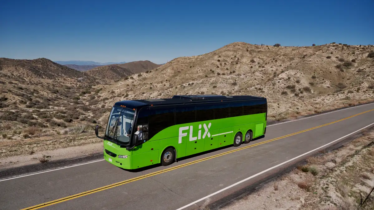 Autobús Flix México transporte sustentable CO2